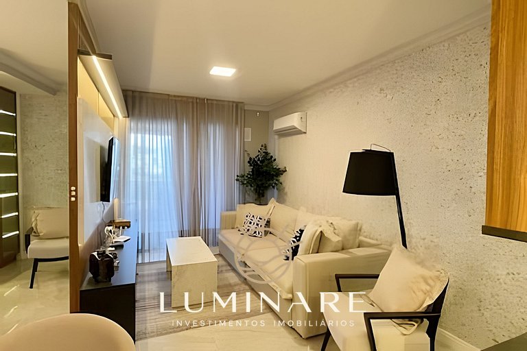 Eunice Costa - Charmoso, com piscina a 120m do mar